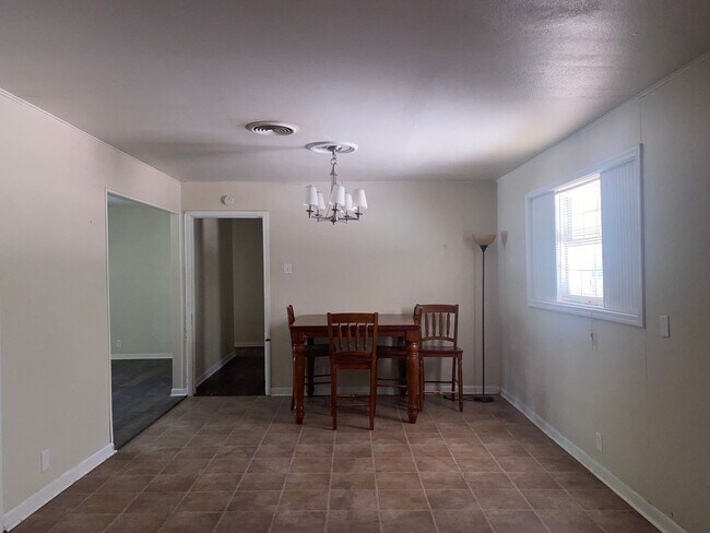 Foto del edificio - 3 BEDROOM NEAR SCOTT & WHITE