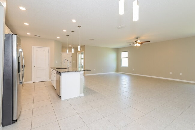 Building Photo - 333 Briarbrook Ln