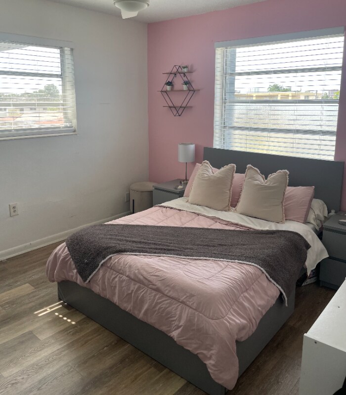 Foto principal - 5100 W Flagler St