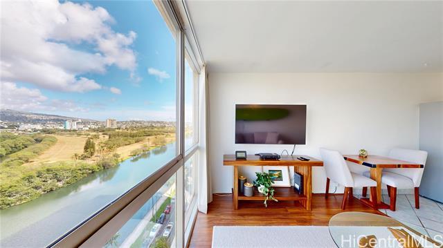 Foto del edificio - 2211 Ala Wai Blvd