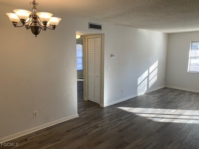 Foto del edificio - 6150 Whiskey Creek Dr