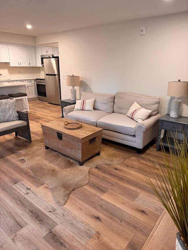 Building Photo - Brookside Village