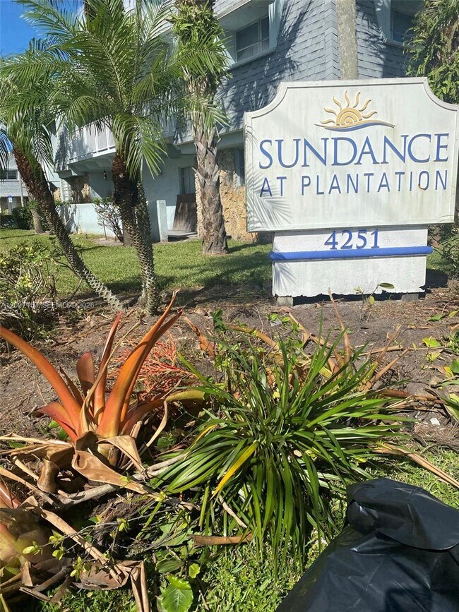 Foto del edificio - 4271 NW 5th St