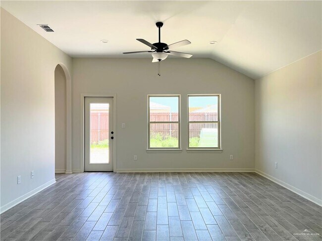 Foto del edificio - 3719 Westway Ct