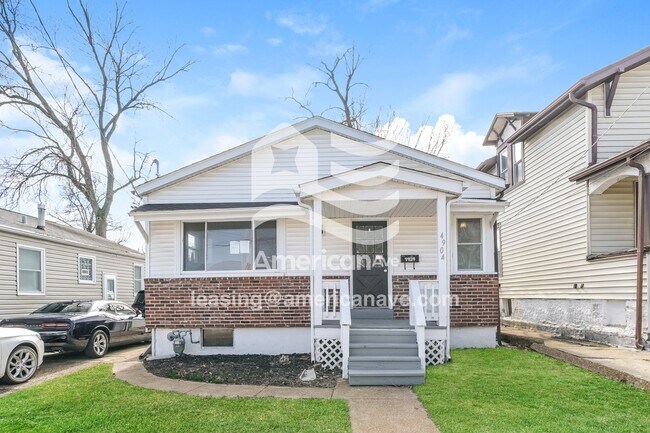 Foto del edificio - 4904 Tiemann Ave