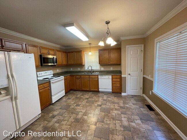 Foto del edificio - 3493 Hickswood Forest Dr