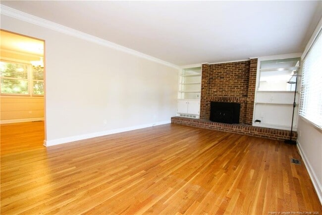 Building Photo - 1427 Seminole Trail