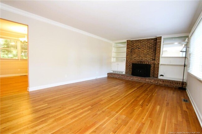 Foto del edificio - 1427 Seminole Trail