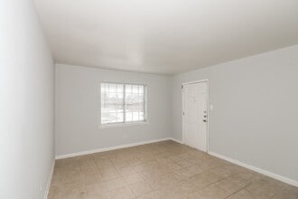 Building Photo - 3111 Falk Ct