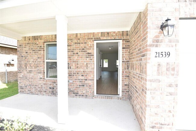 Building Photo - 21539 Casavatore Dr