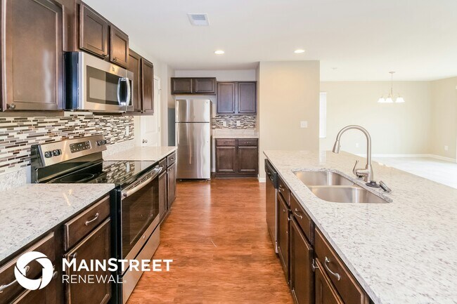 Foto del edificio - 9350 Hoffman Pl