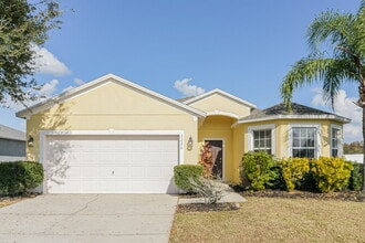 Building Photo - 3226 Queen Alexandria Dr