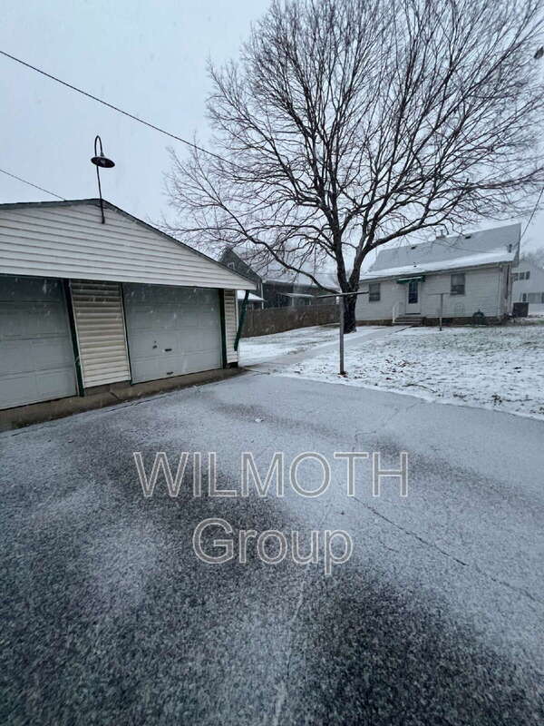 Foto del edificio - 1297 Plum St