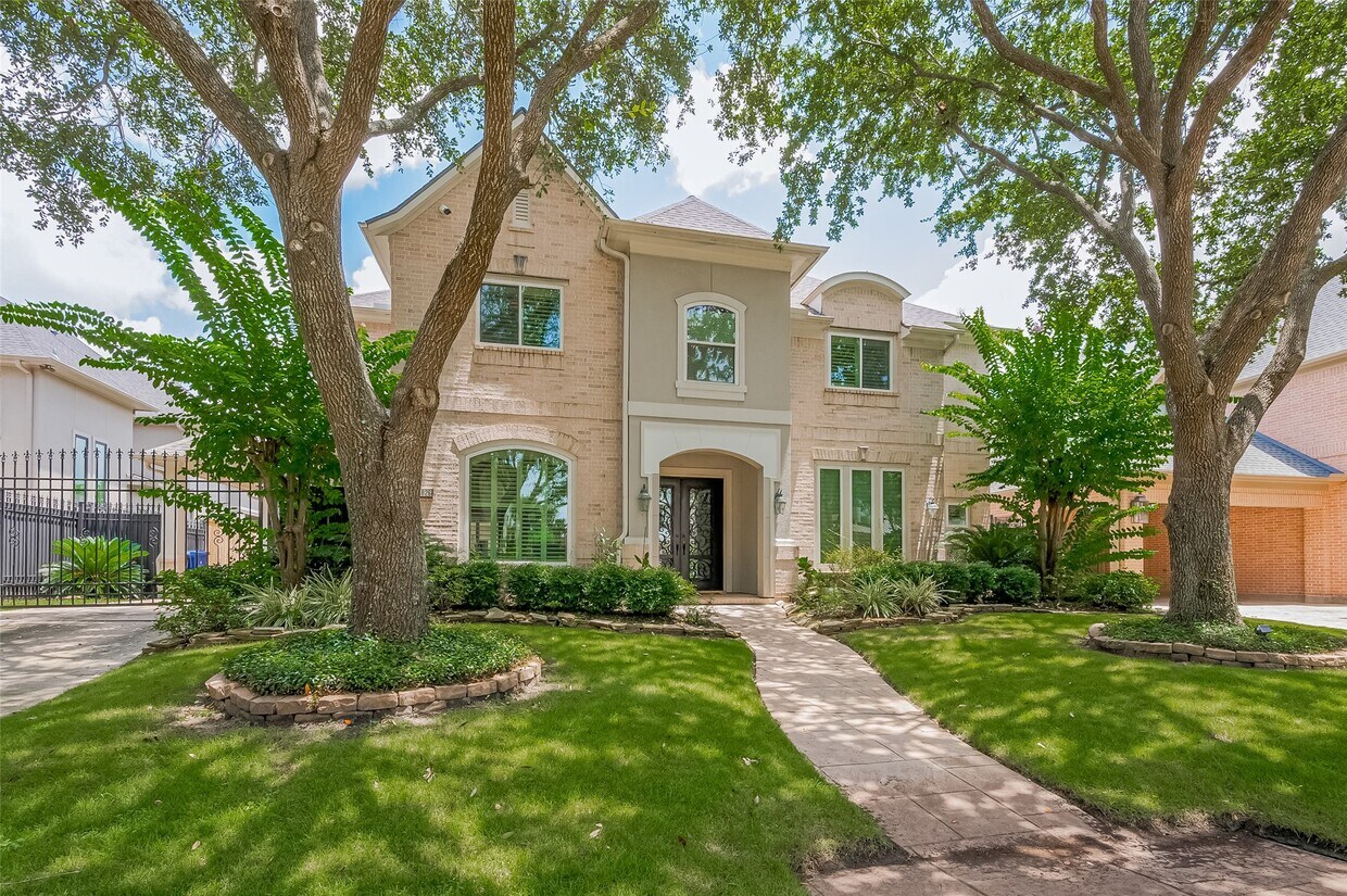 Foto principal - 11826 Legend Manor Dr