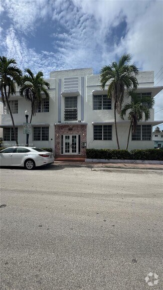 Building Photo - 610 8th St