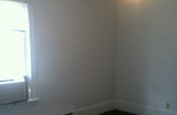 Foto del edificio - 46 Ames Ave