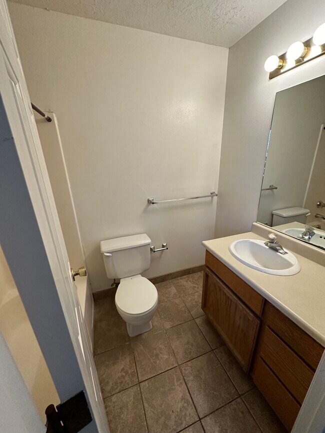 Foto del edificio - Nottingham Apartments