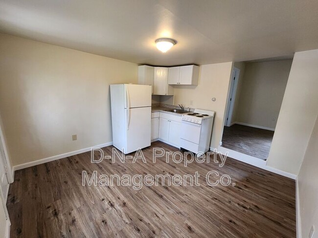 Building Photo - 3906 PA-447