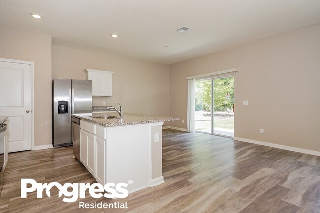 Building Photo - 2071 Cades Cove Way
