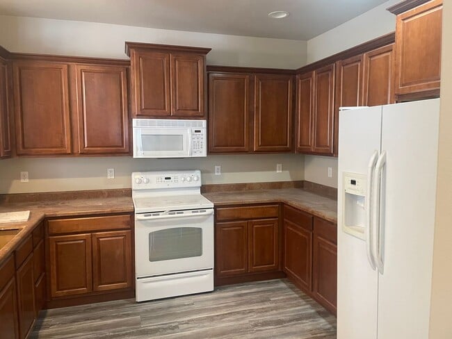 Photo - Monument remodeled townhome