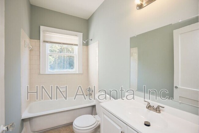 Foto del edificio - 435 N Highland Ave NE