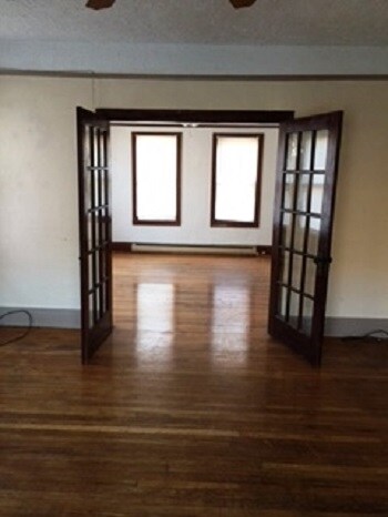 Foto del edificio - 1905 Bluefield Ave