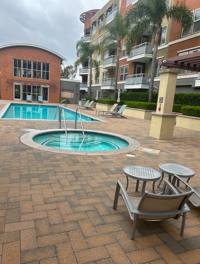 Foto principal - Magnificent Condo for Rent