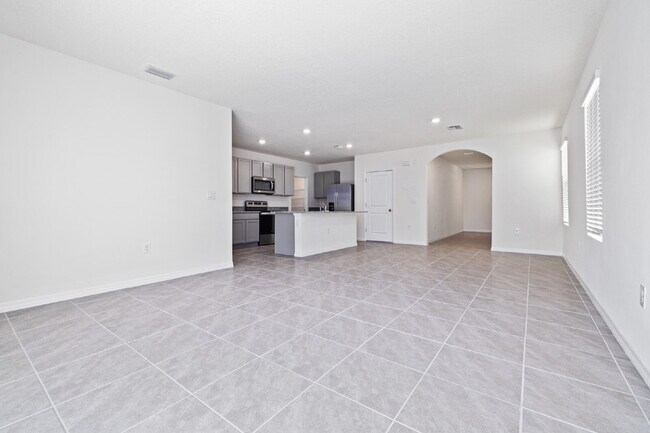 Foto del edificio - 8302 Hardy Bay Lp