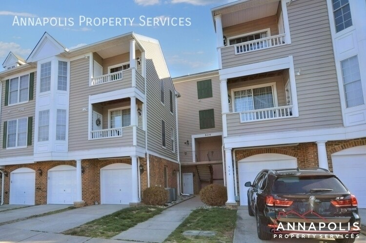 Primary Photo - 504 mathias hammond way #101