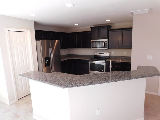Building Photo - 4947 Wrangler Way