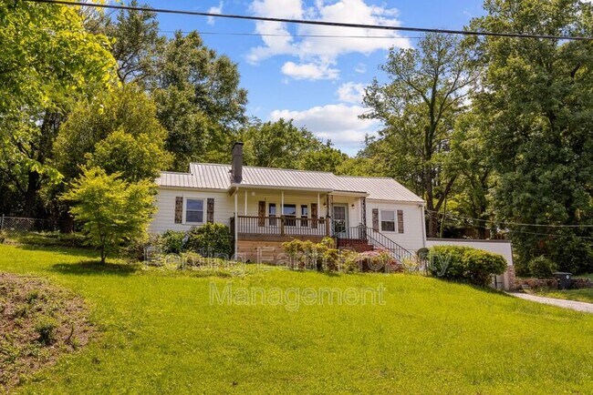 Foto del edificio - 714 85th St S