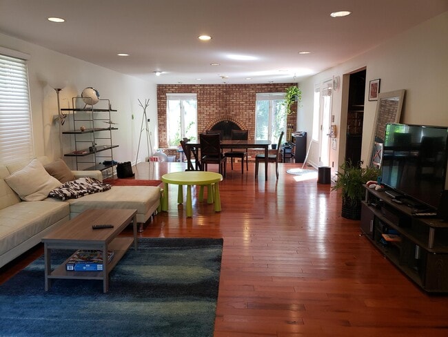 Madison Hills Oak Rigid Core Luxury Vinyl Plank Foam Back Luxury Vinyl Plank Vinyl Plank Luxury Vinyl