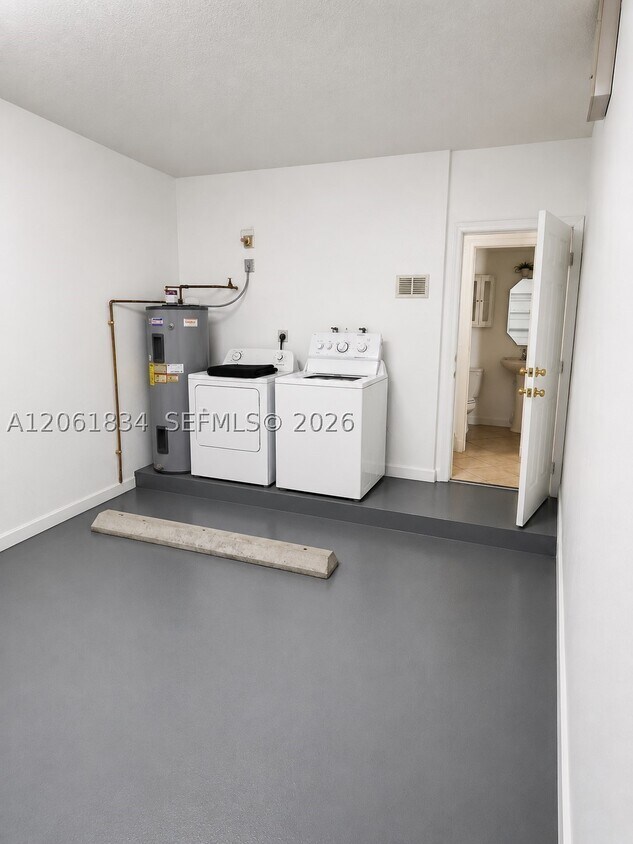 Foto del edificio - 2603 NE 41st Cir