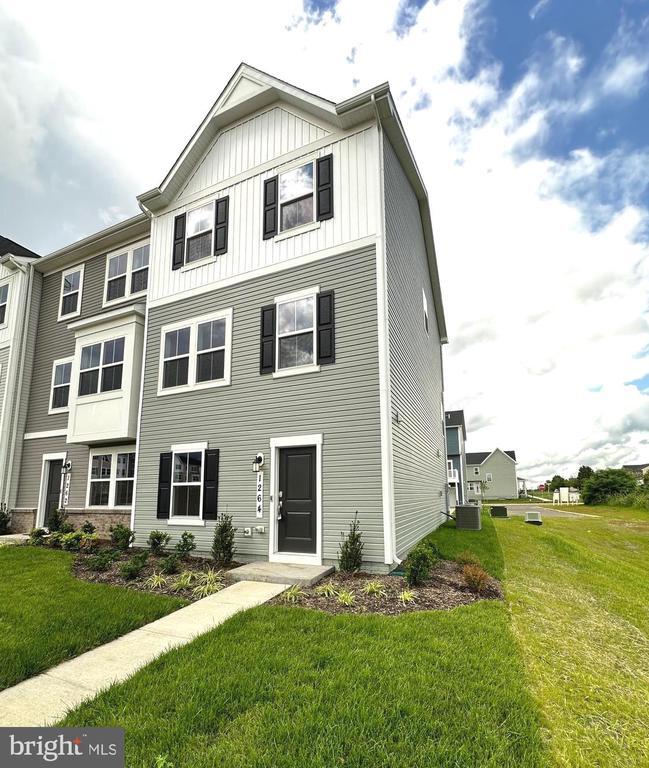 Foto principal - 1264 Cedar Vly Rd