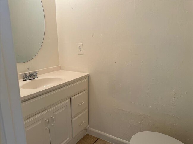 Foto del edificio - 9200 W Bellfort Ave