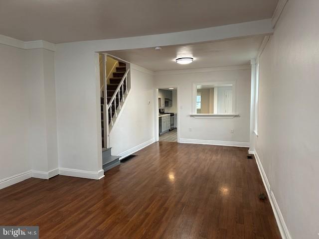 Foto del edificio - 225 N College St