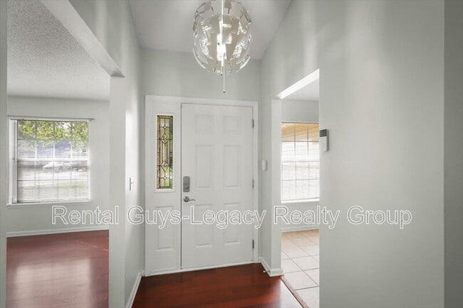 Foto del edificio - 3633 Carol Ann Ln