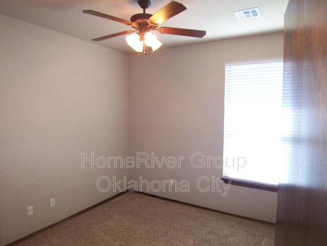 Building Photo - 19108 Canyon Creek Pl