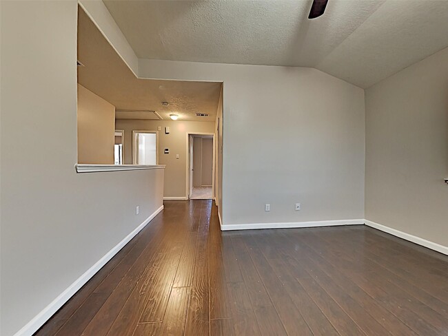 Building Photo - 19323 Cypress Peak Ln