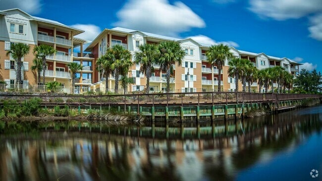 Building Photo - 3300 US-98