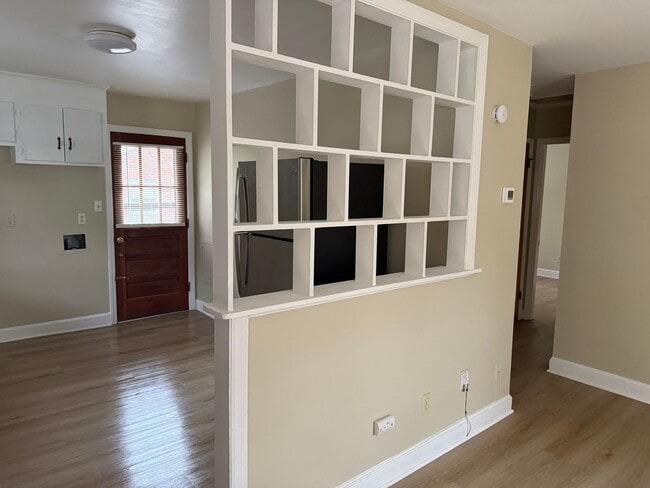 Photo - Beautifully Updated Two Bedroom Duplex House