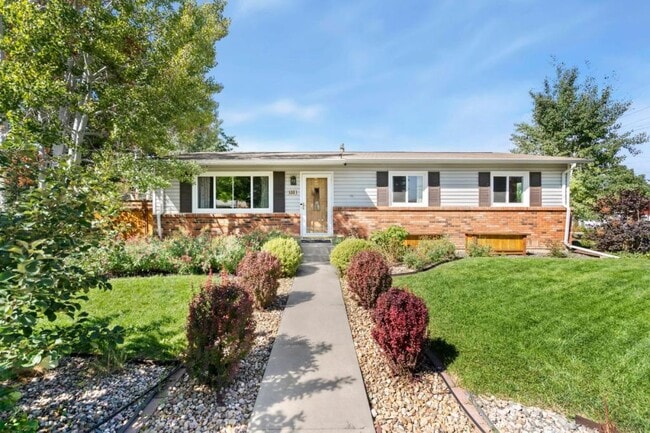 Photo - 1001 Ida Dr House