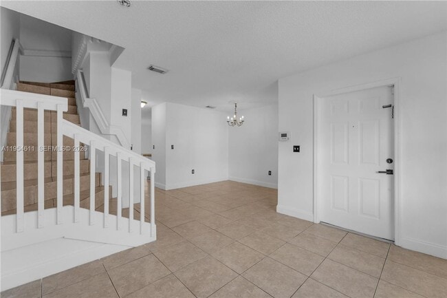 Foto del edificio - 6350 SW 139th Ave