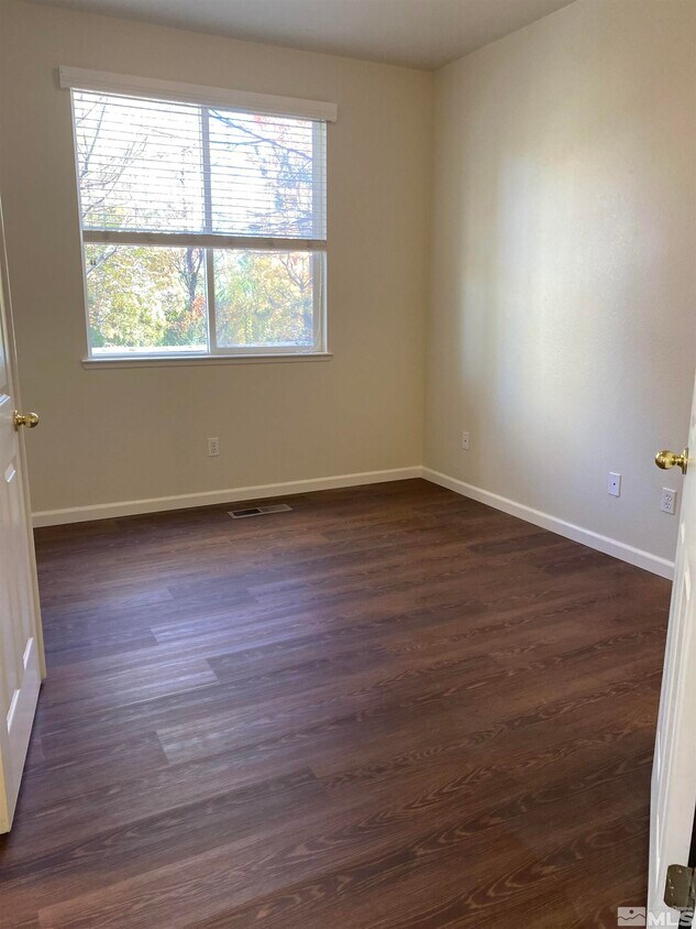 Foto del edificio - 6280 Ingleston Dr
