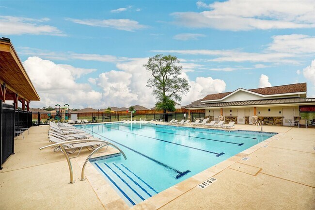 Foto del edificio - 40746 Rosemary Rain Ln