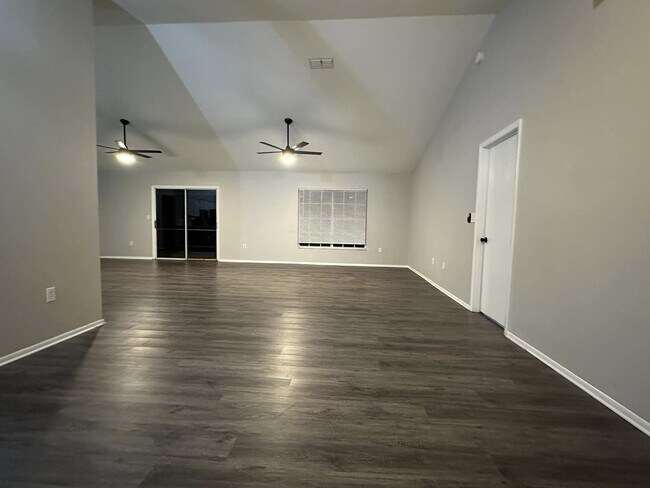 Main Entrance - 7393 Landmark Dr