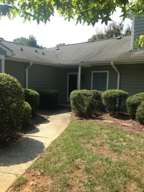 Foto del edificio - 914 Sardis Cove Dr