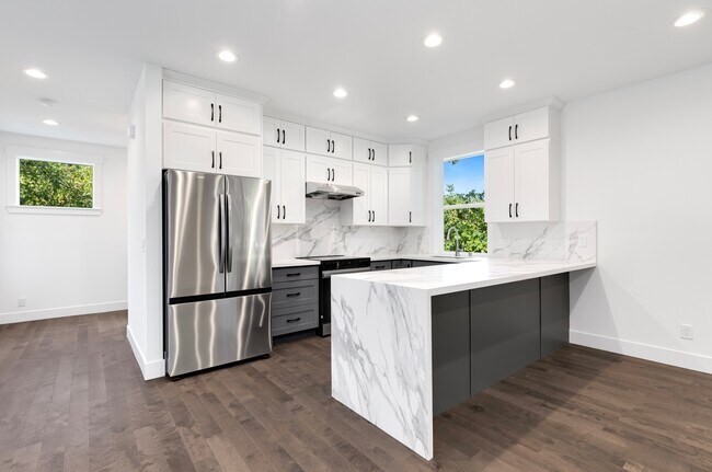 Foto del edificio - 2336 23rd Ave S