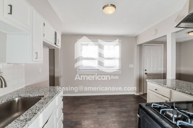 Foto del edificio - 1942 S 14th St