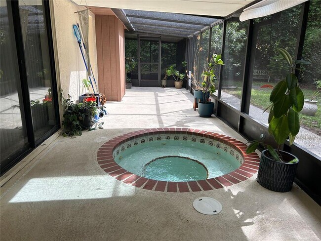 Foto del edificio - 1524 Southwind Ct